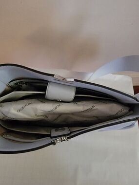 Calvin Klein White Shoulder Messenger Bag with Silver Hardware